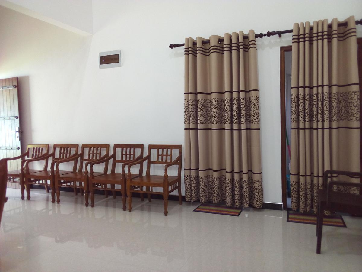 Surf Bay House Hotel Dikwella Exterior foto